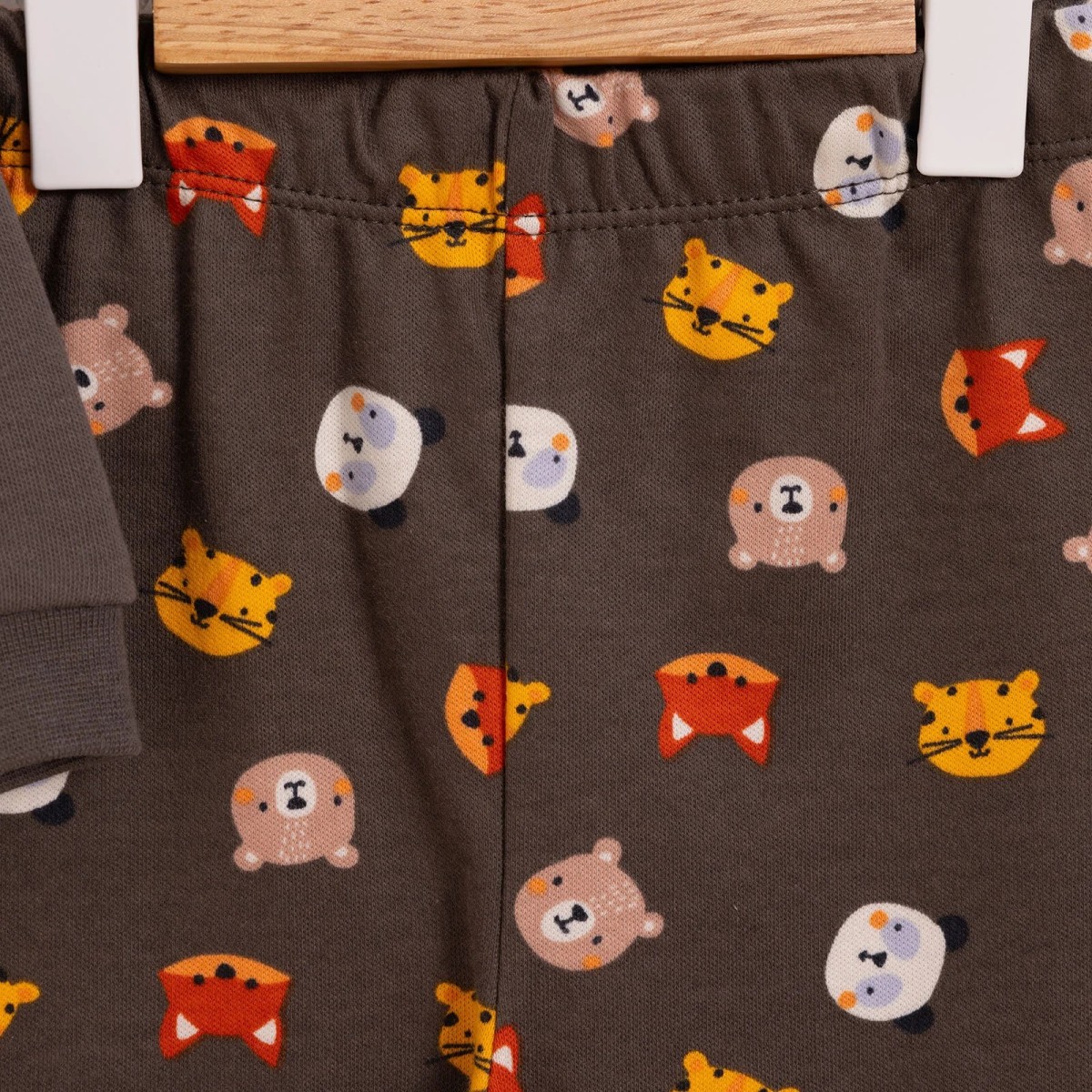 HelloBaby Erkek Bebek Pijama Takımı İnterlok Hayvan Desenli Bisiklet Yaka Ribanalı Paça Uzun Kol Haki